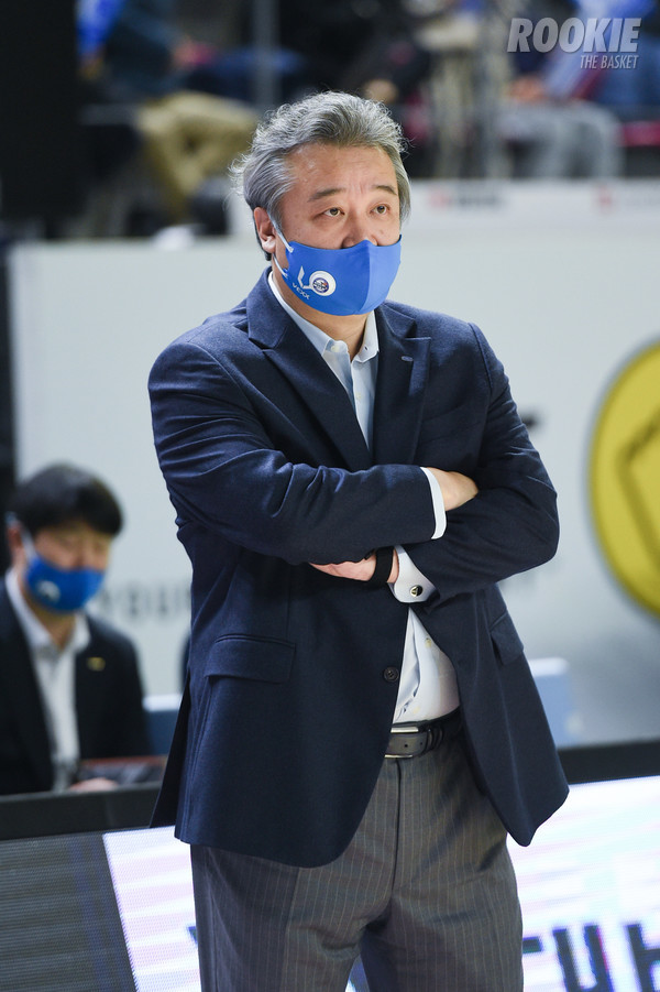 삼성생명 임근배 감독 “초반부터 집중력을 갖춰야”