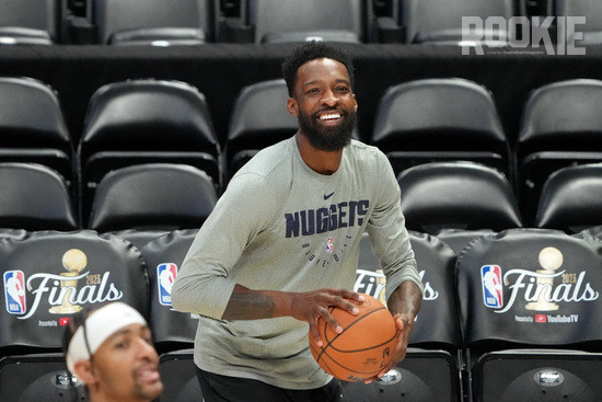 16年来，12支球队的NBA代表泽尼曼终于实现了夺冠的愿望