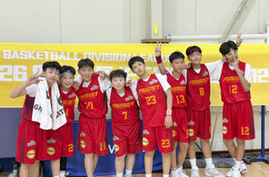 [유노유농] '2개 대회 연속 우승' 인천 어시스트 U12 대표팀..."다음 목표... - 뉴스 썸네일 이미지