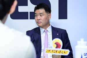 [KBL 미디어데이] 개막 앞둔 LG 조상현 감독의 고민, "부족한 점이 많았... - 뉴스 썸네일 이미지